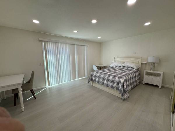 $550 / 2br - AMPLIO DORMITORIO PRINCIPAL CERCA DEL PARQUE COUNTY VASONA LAKE (los gatos)63657913448963120