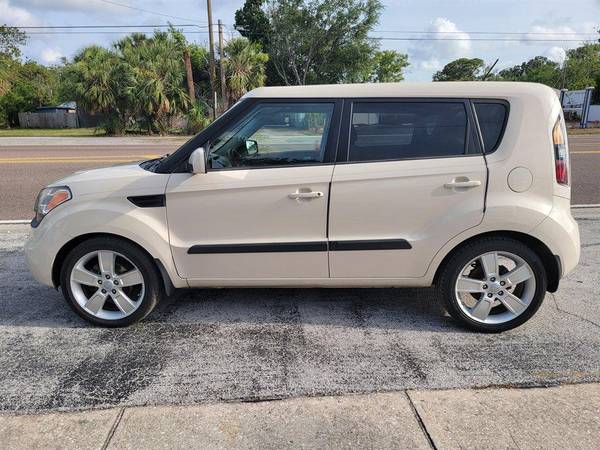 2011 Kia Soul ! Guaranteed Credit Approval! - $5,995 (+ SUNCOAST QUALITY CARS LLC)63443591510403123