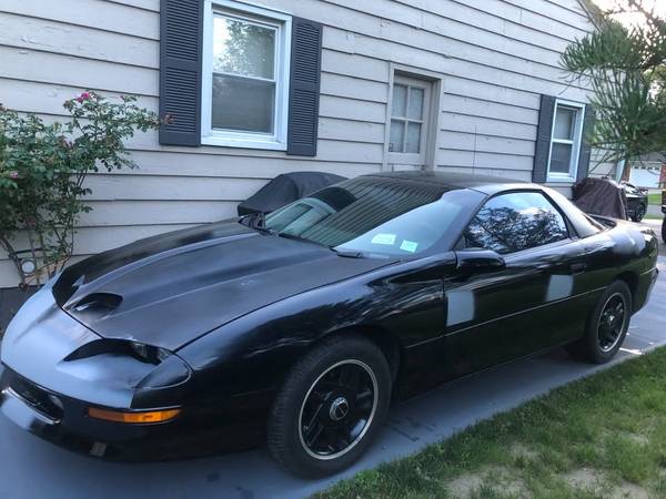 1993 Chevrolet Camaro Z28 LT1 V8, 5.7L - $6,550 (Loudonville)63477966912259123