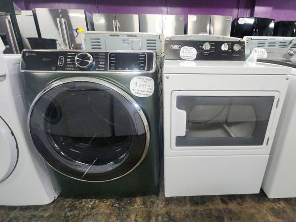 Scratch & Dent Gas Dryer 1