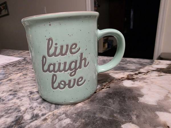 Mint green mug 1