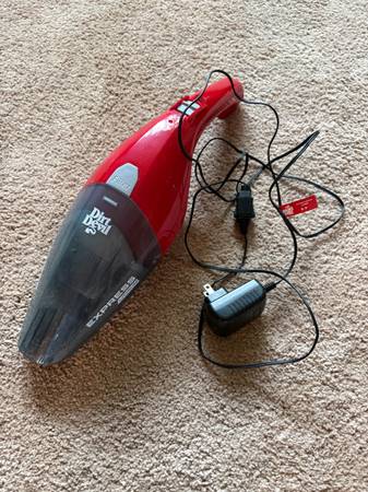 Dirt Devil Handheld Lithium Cordless Vacuum 1