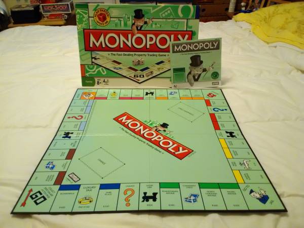 MONOPOLY 2008 - Contents Sealed, Pristine 1
