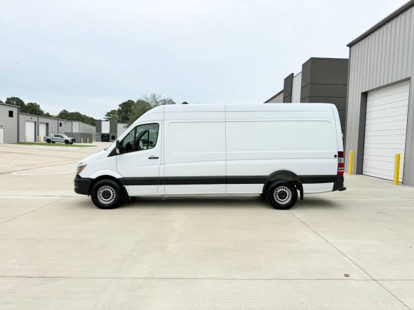 2019 Mercedes Benz Sprinter 2500 - Photo 2