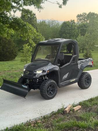 2017 Cub Cadet Challenger 750 LOW MILES 1