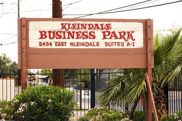 $651 600sq feet warehouse with loft  Storage Only (Tucson)63674756258305120