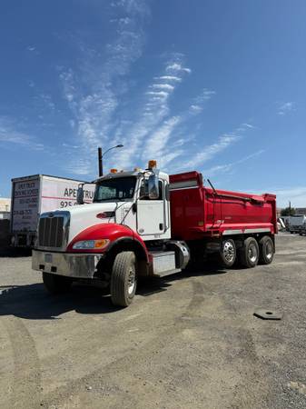 2021 peterbilt 348 1