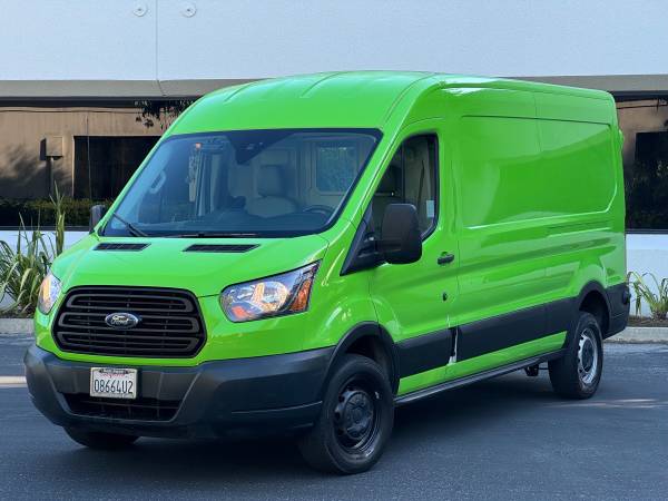 2019 Ford TRANSIT 250 MED