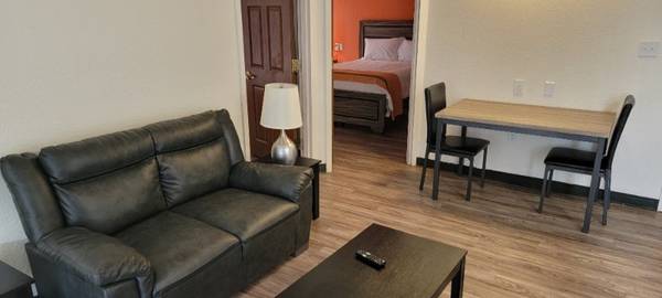 Flat Screen TVs, Microwave, Siegel Rewards Program 1