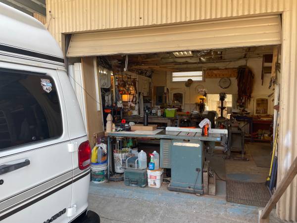 Carpenter Shop for rent 1