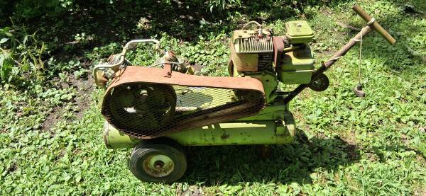 Antique Champion Pneumatic Machine company compressor 1