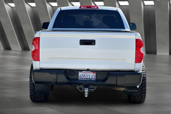2019 Toyota Tundra SR Truck - Photo 11