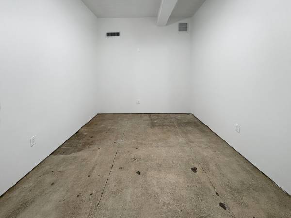 STUDIO 2443: AFFORDABLE MIDTOWN ARTIST STUDIOS CREATIVE WORKSPACE 1