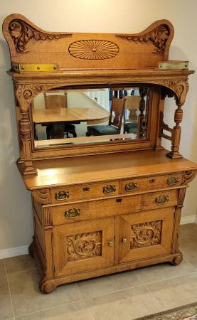 Antique Oak Hutch 1