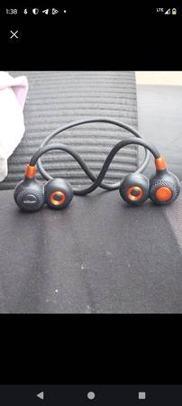 Ortazan wireless bluetooth earbuds i10 1