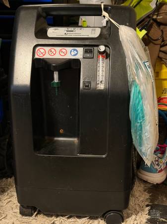 Oxygen Concentrator 1