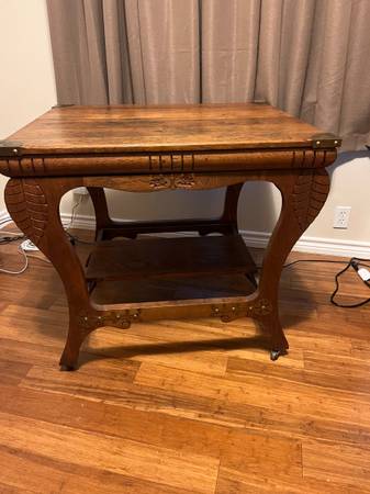 Oak Table 1