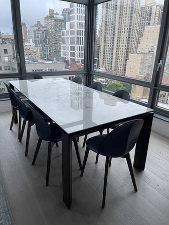 Calligaris Omnia - Extendable Dining Table in White Marble & Walnut 1