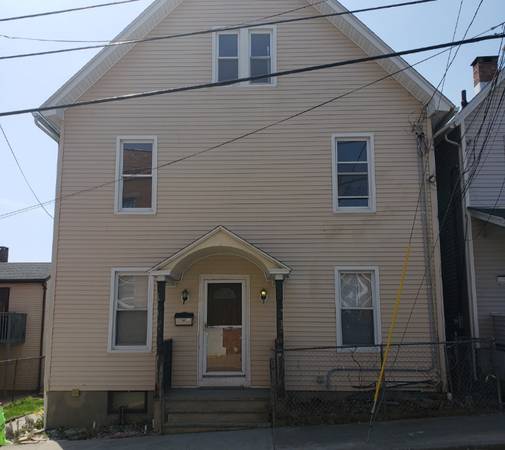 $1200.00 / 2br - 10 6th St 3rd Fl64010332023171120