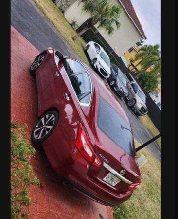2017 nissan altima - $5,300 (Miami)63470232399361124