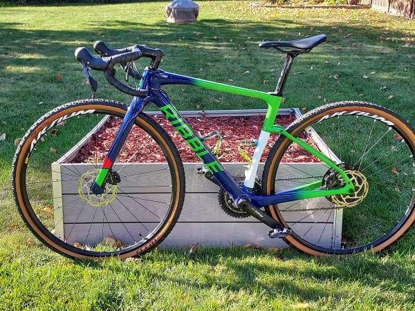Ribble Gravel Bike 1