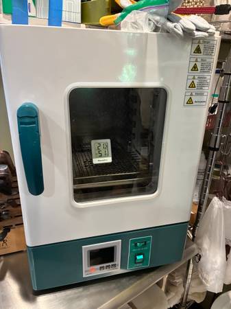 Towallmark 20L Lab Incubator 1
