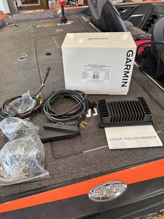 Garmin LVS34 transducer & GLS10 Black Box for sale. 1