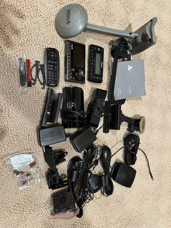 Radios y accesorios Sirius XM - $30 (Shoreline)63471371622915120
