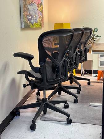 (Multiple Available) Herman Miller Aeron Remastered Size B Office Chair - Loaded 1
