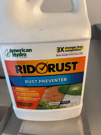 I have 4  new unused rust rid jugs 1