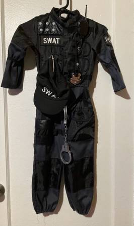 Halloween Costume Child Size 5-6 1