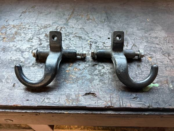 HOOKS  Steel Left and Right Hooks dimension on photos 1