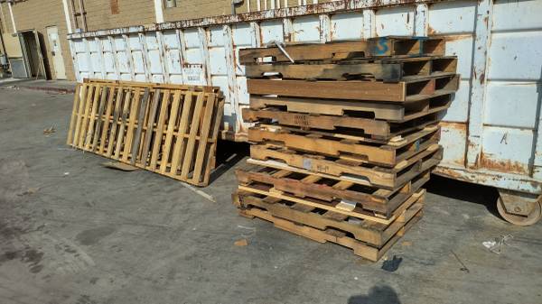 Free pallets 1