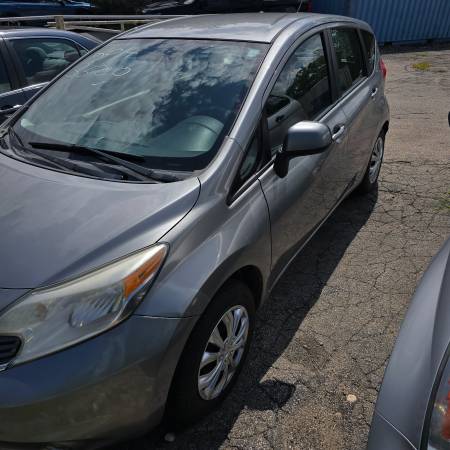 2014 nissan versa 1
