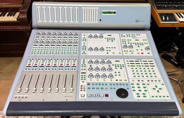 Digidesign Icon D-Command ES Main Unit Pro Tools Console Xmon 1