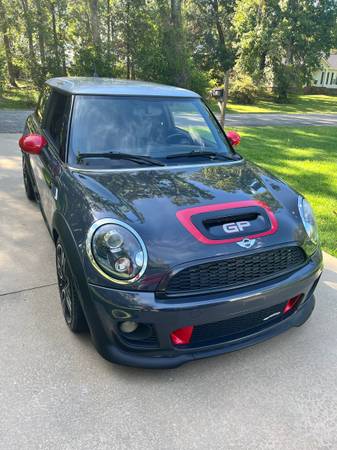 2013 Mini Cooper John Cooper Works GP 1