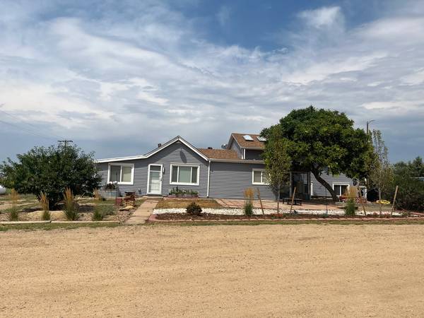 Spacious 4 Bed/2 Bath Single Family Home in Fort Lupton - $2600/mo 1