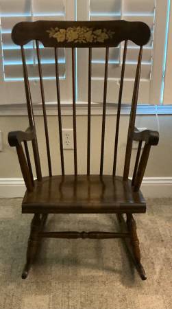 Free Chair by Thomasville