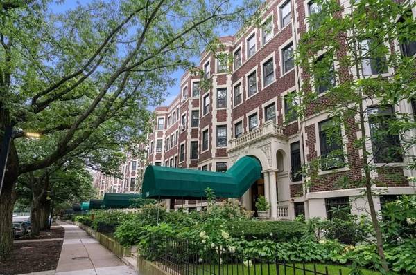 $1,150 Furnished & Spacious Room, Mins' walk to HMS and Longwood Medical Area (Longwood Medical Area/Brookline Village)63856337432707120
