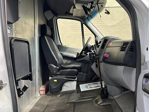 2011 Mercedes Benz Sprinter 2500 - Photo 14