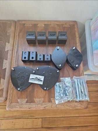 2014 - 2017 Subaru XV Crosstrek 2" Strut Spacers W/ Multi Link Spacers 1