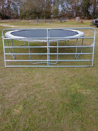 10 foot galvanized pipe gate 1