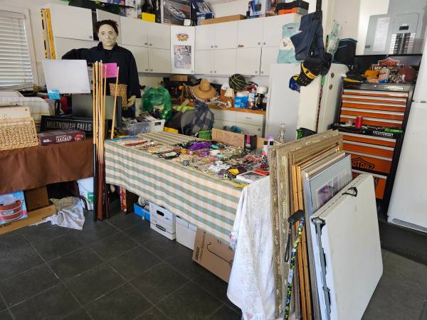 Yard sale photo