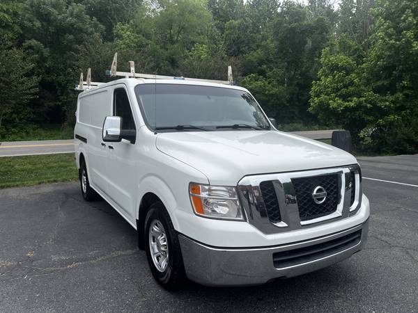 2012 Nissan NV 3500 - Photo 15