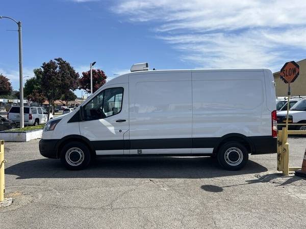 2021 Ford Transit 150 Reefer - Photo 5
