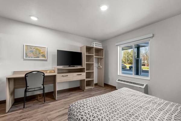 $750 / 1br - 253ft2 - NO LEASE!! Woodspring Suites weekly rates starti 1