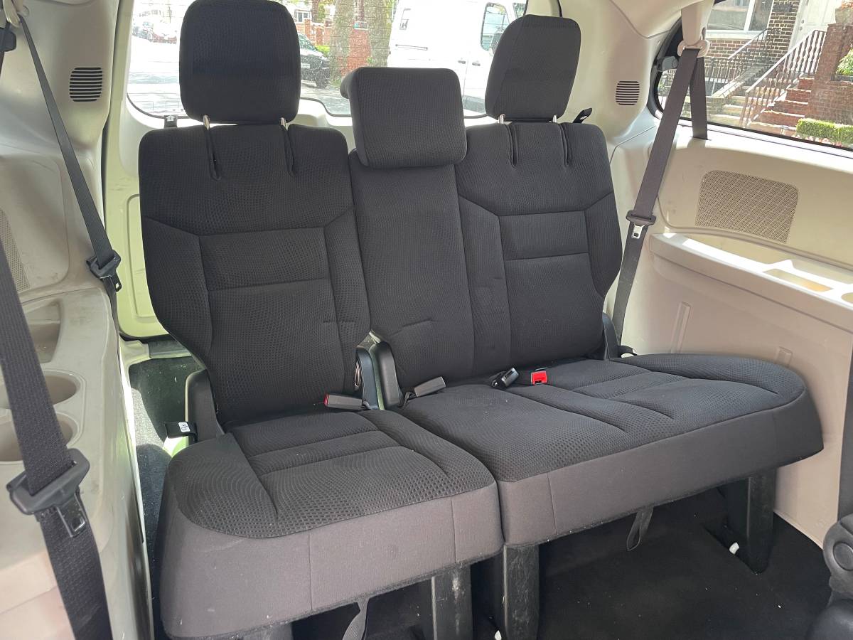 2018 Dodge Grand Caravan SXT Excellent Condition 1-Owner!