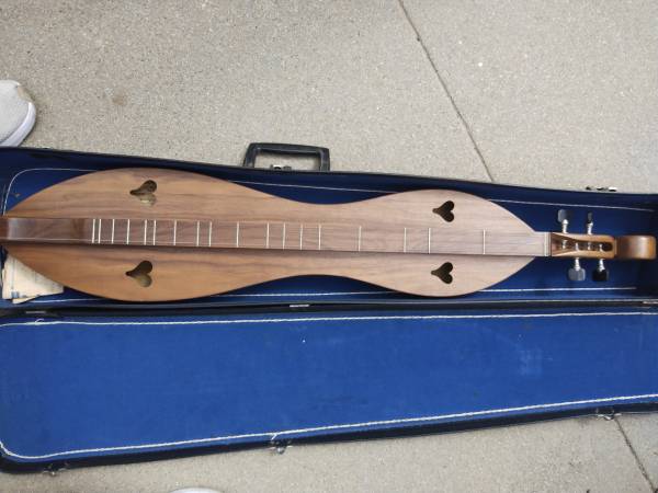 Dulcimer 1