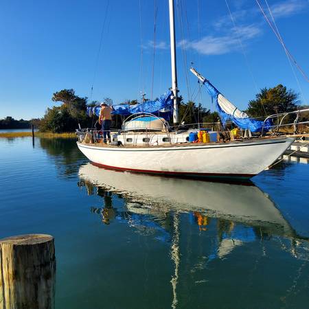 36' Cape Dory, 1984 1
