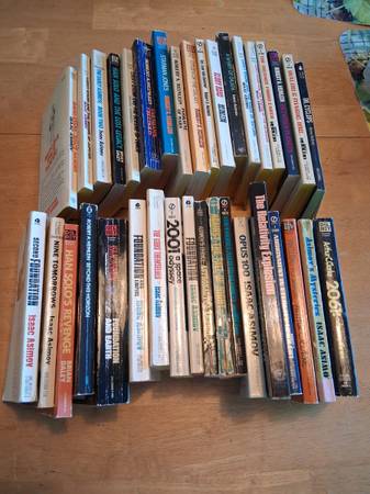 36 sci-fi books, mostly Isaac Asimov $35 1